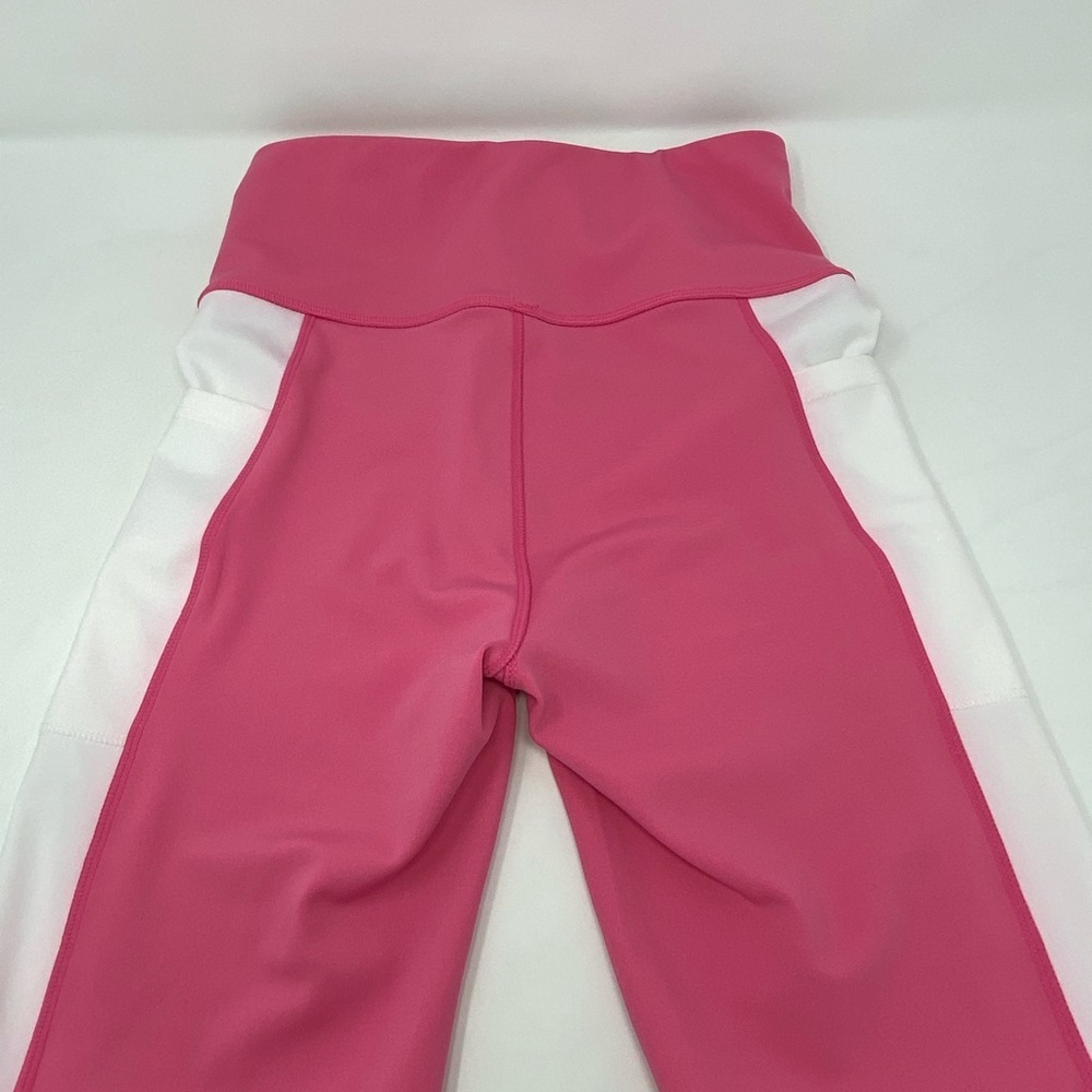 Women’s TKO Pink and White Workout Shorts Size Medium - Picture 2 of 4